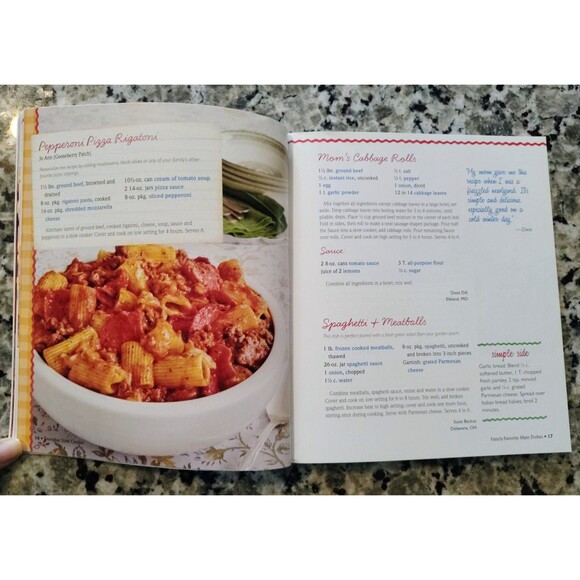Gooseberry Patch Everyday Slow Cooker Cookbook 260 Recipes Comfort Food Softcove - Picture 9 of 12